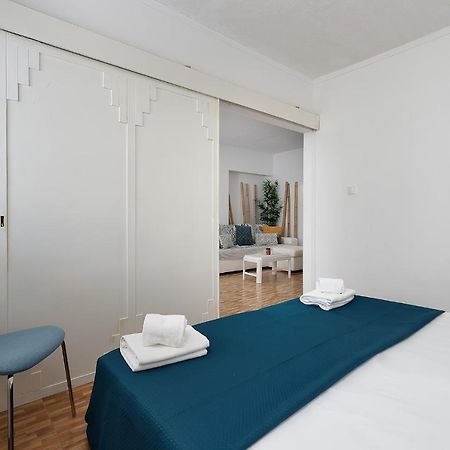 Praia Da Rocha Apartment By Lovelystay Portimão Exterior photo
