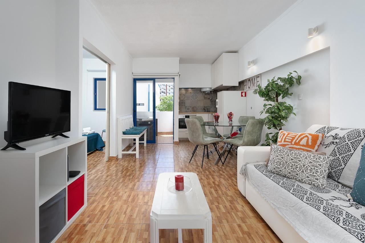 Praia Da Rocha Apartment By Lovelystay Portimão Exterior photo