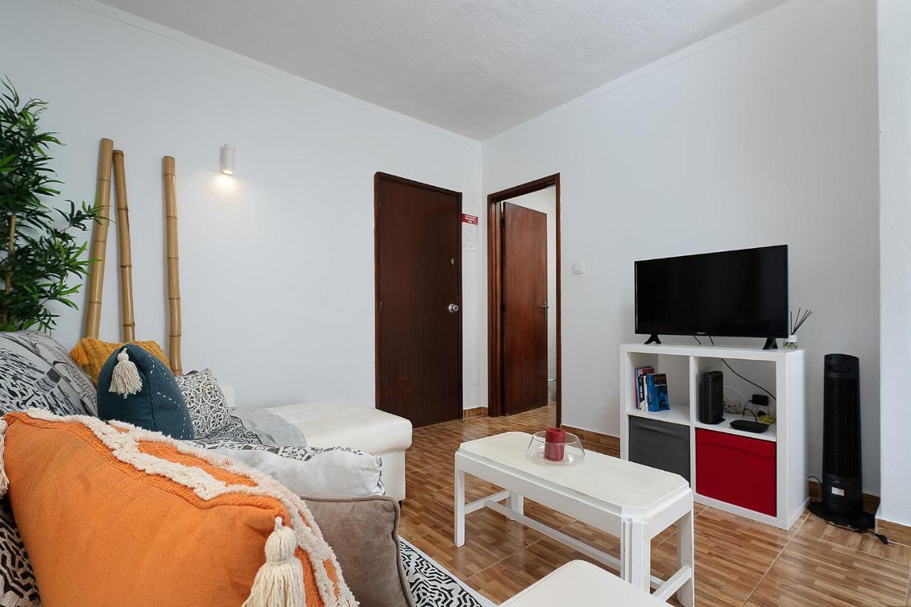 Praia Da Rocha Apartment By Lovelystay Portimão Exterior photo